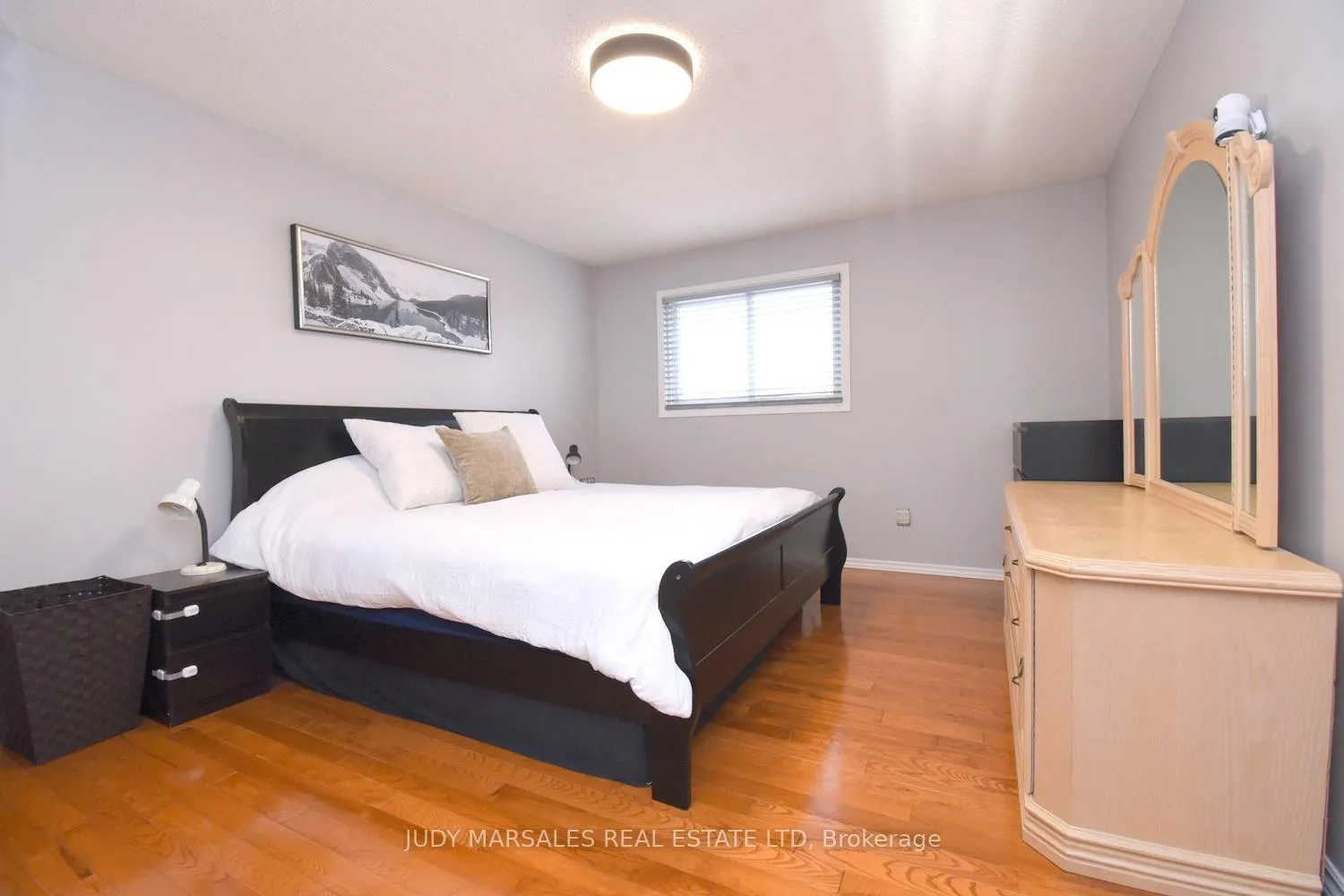Photo 18 of 102 Elderwood Place, Brampton, Brampton North — HOMEH