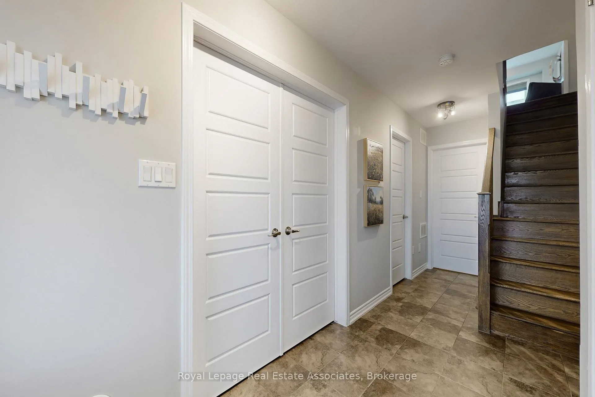 Photo 4 of Unit 27, 3002 Preserve Drive, Oakville, Glenorchy — HOMEH