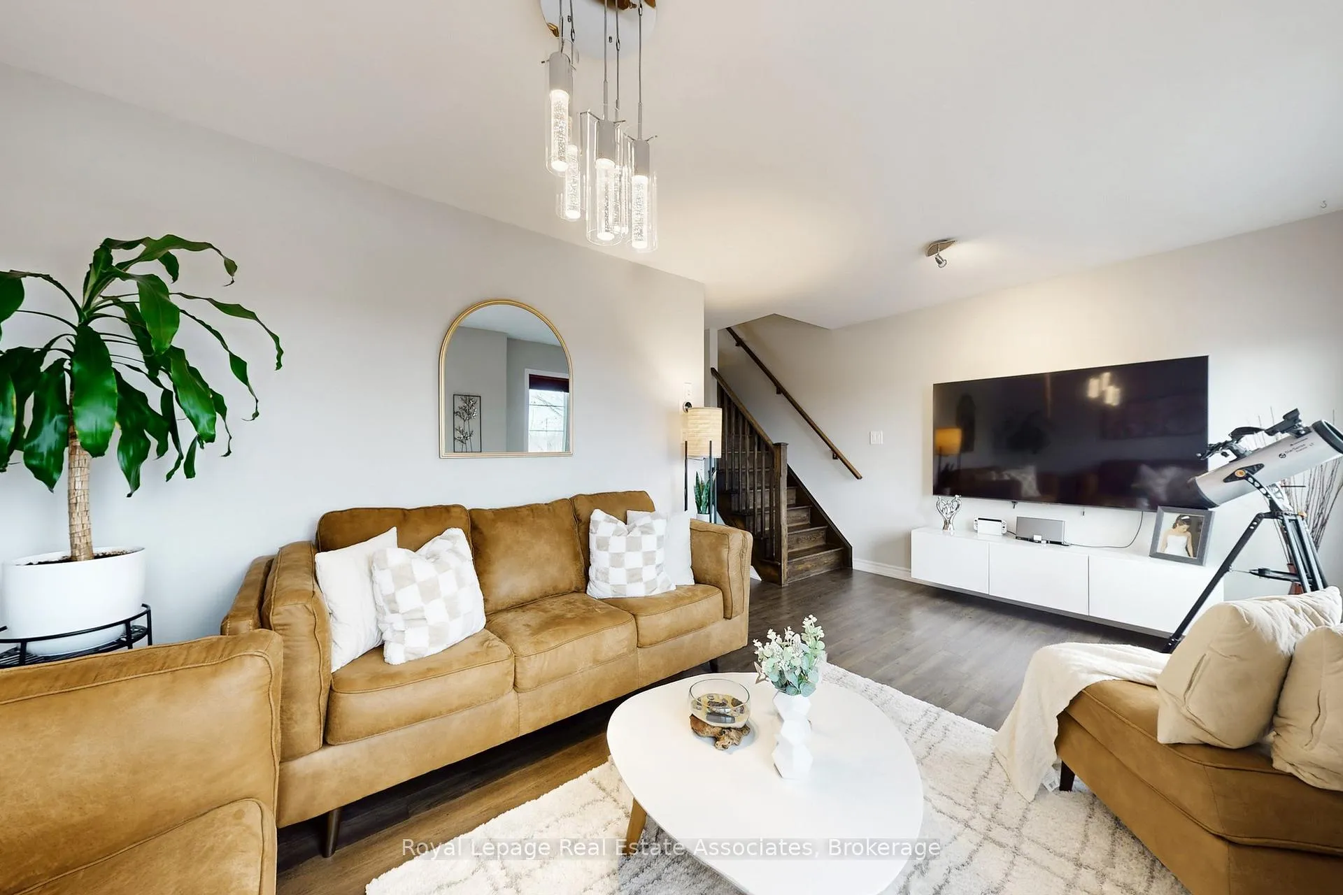 Photo 12 of Unit 27, 3002 Preserve Drive, Oakville, Glenorchy — HOMEH