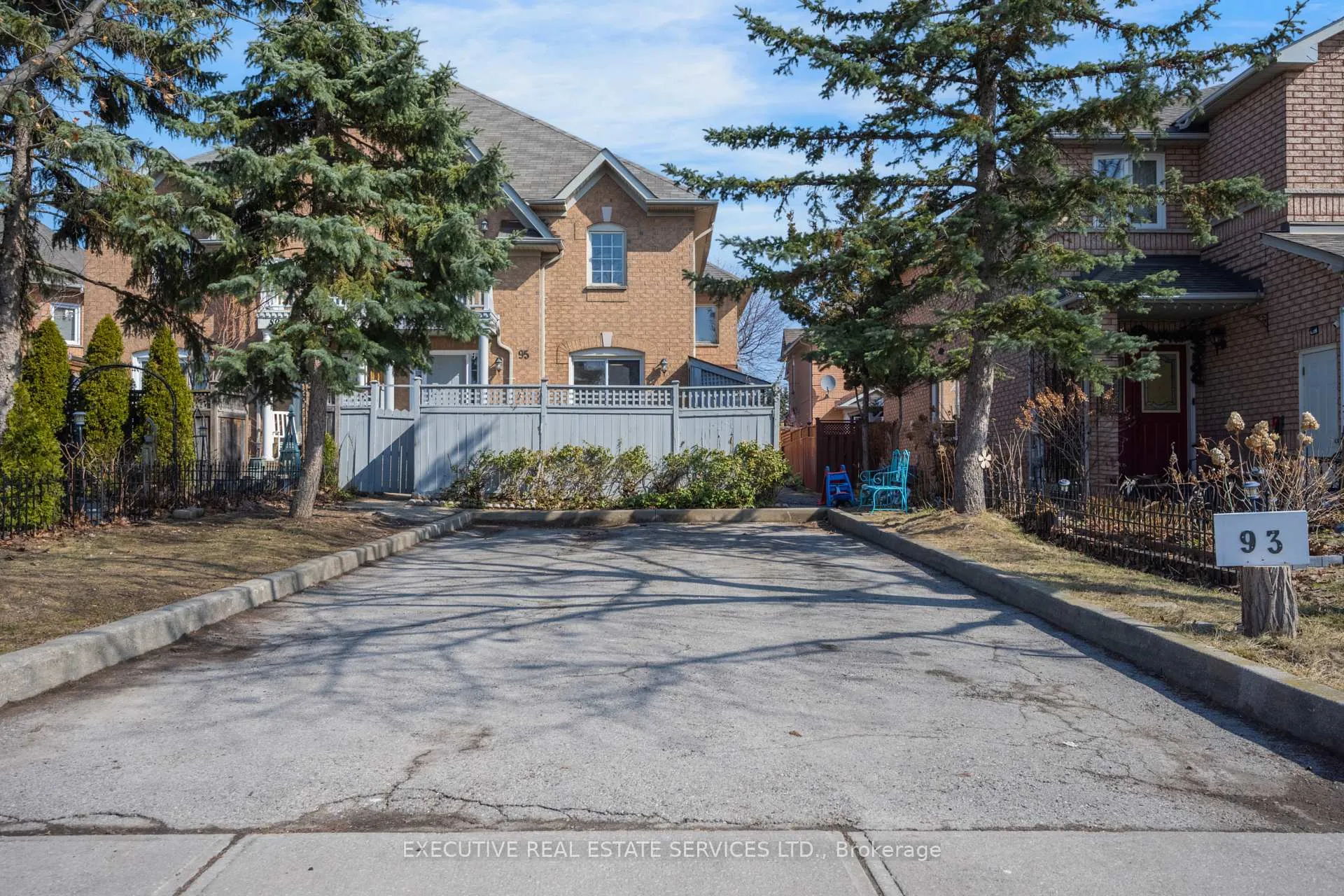 Photo 50 of 95 Yellow Brick Road, Brampton, Brampton North — HOMEH