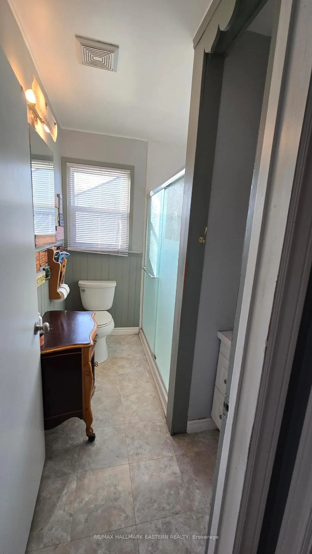 Photo 15 of 45 Goodfellow Road S, Peterborough, Otonabee Ward 1 — HOMEH