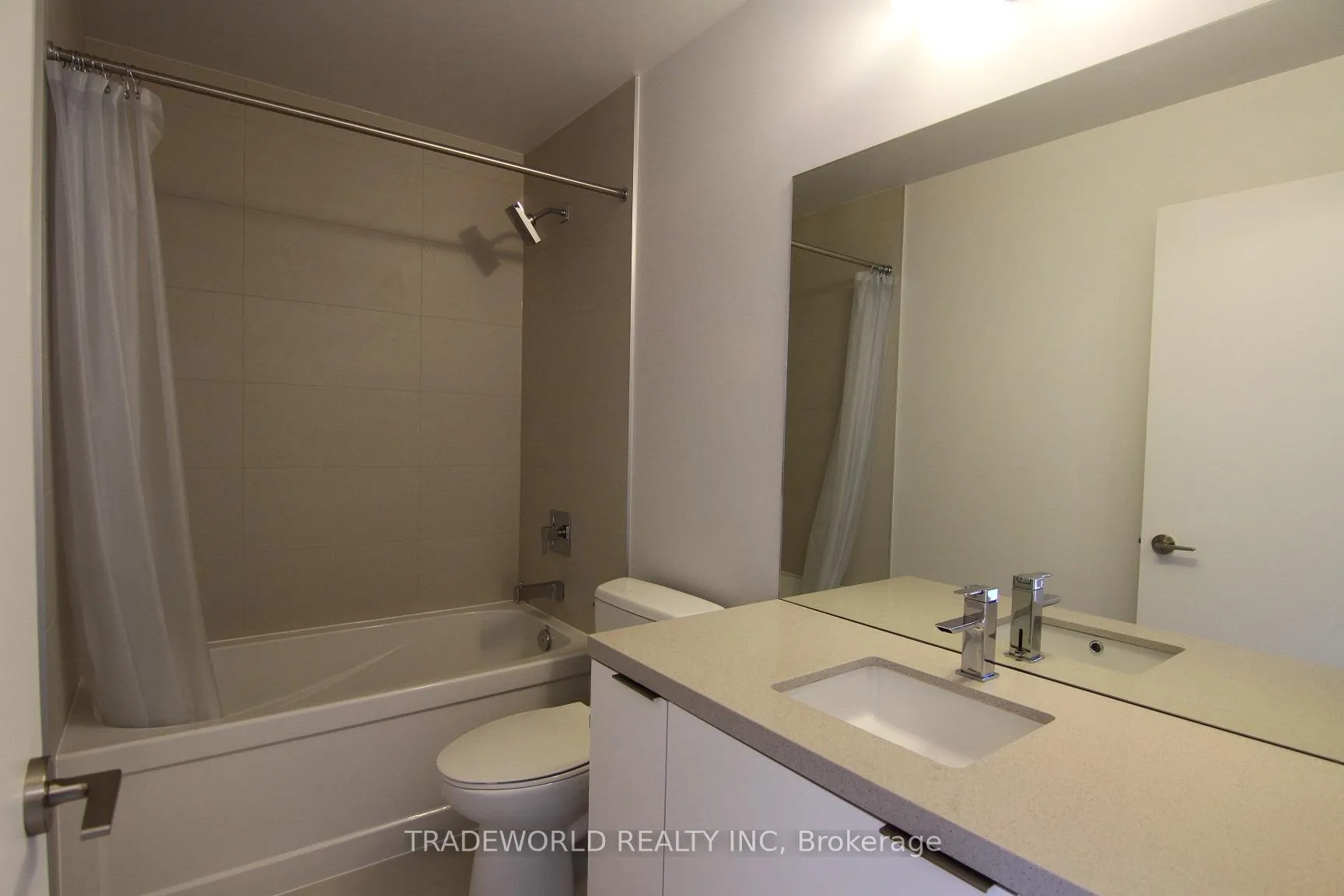 Photo 10 of Unit 1210, 8 Eglinton Avenue E, Toronto, Mount Pleasant West — HOMEH