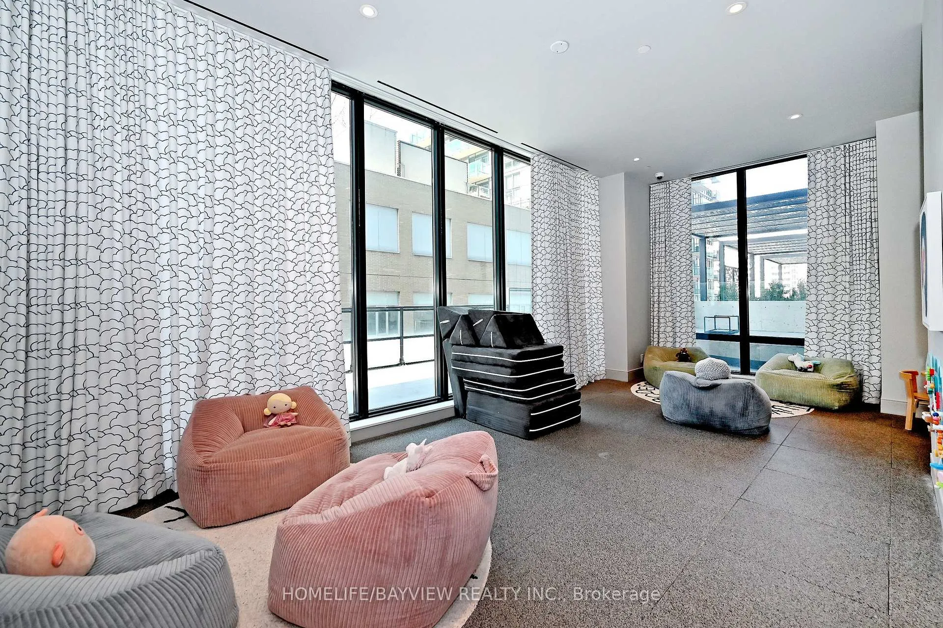 Photo 48 of Unit 2501, 65 Broadway Avenue, Toronto, Mount Pleasant West — HOMEH
