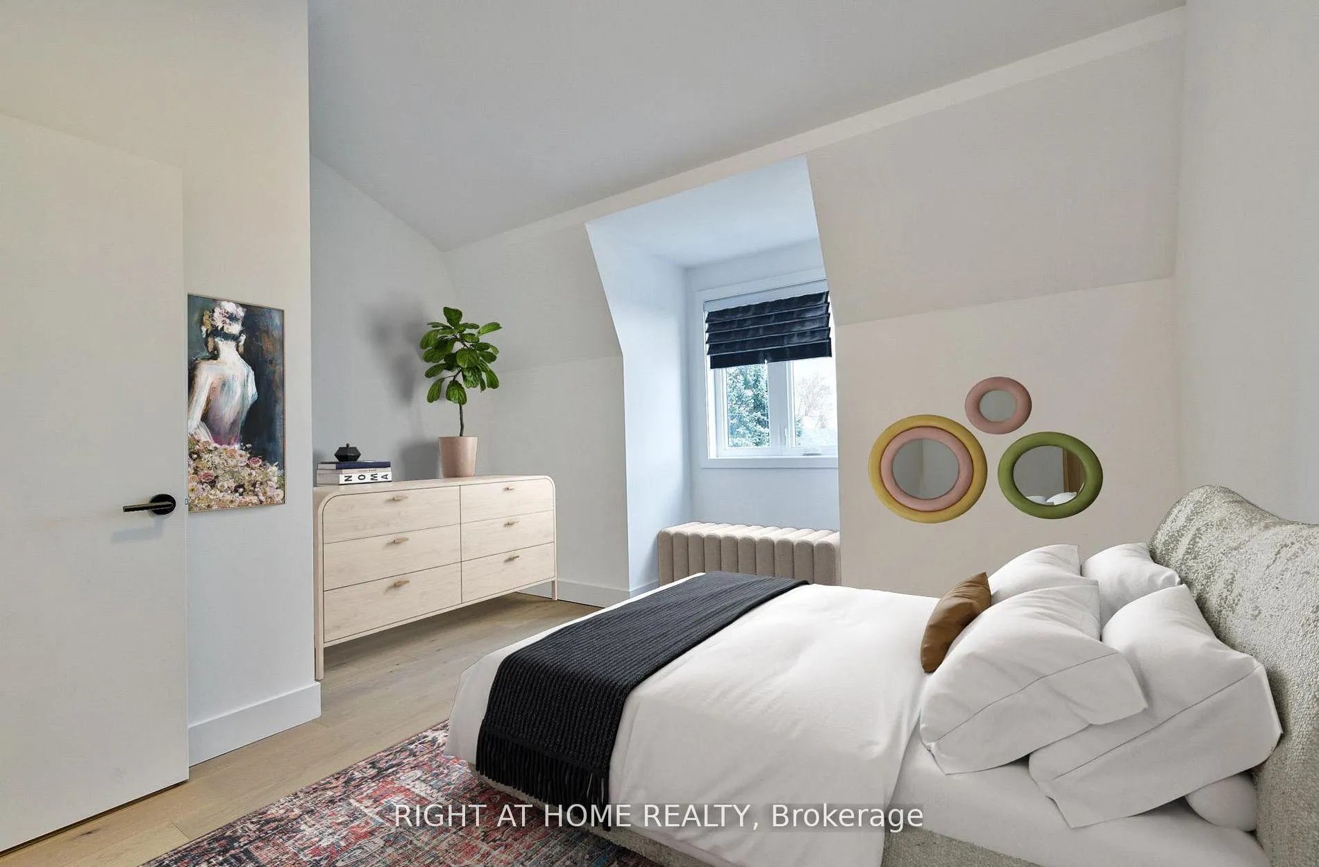 Photo 17 of 50 Lanark Avenue, Toronto, Humewood-Cedarvale — HOMEH