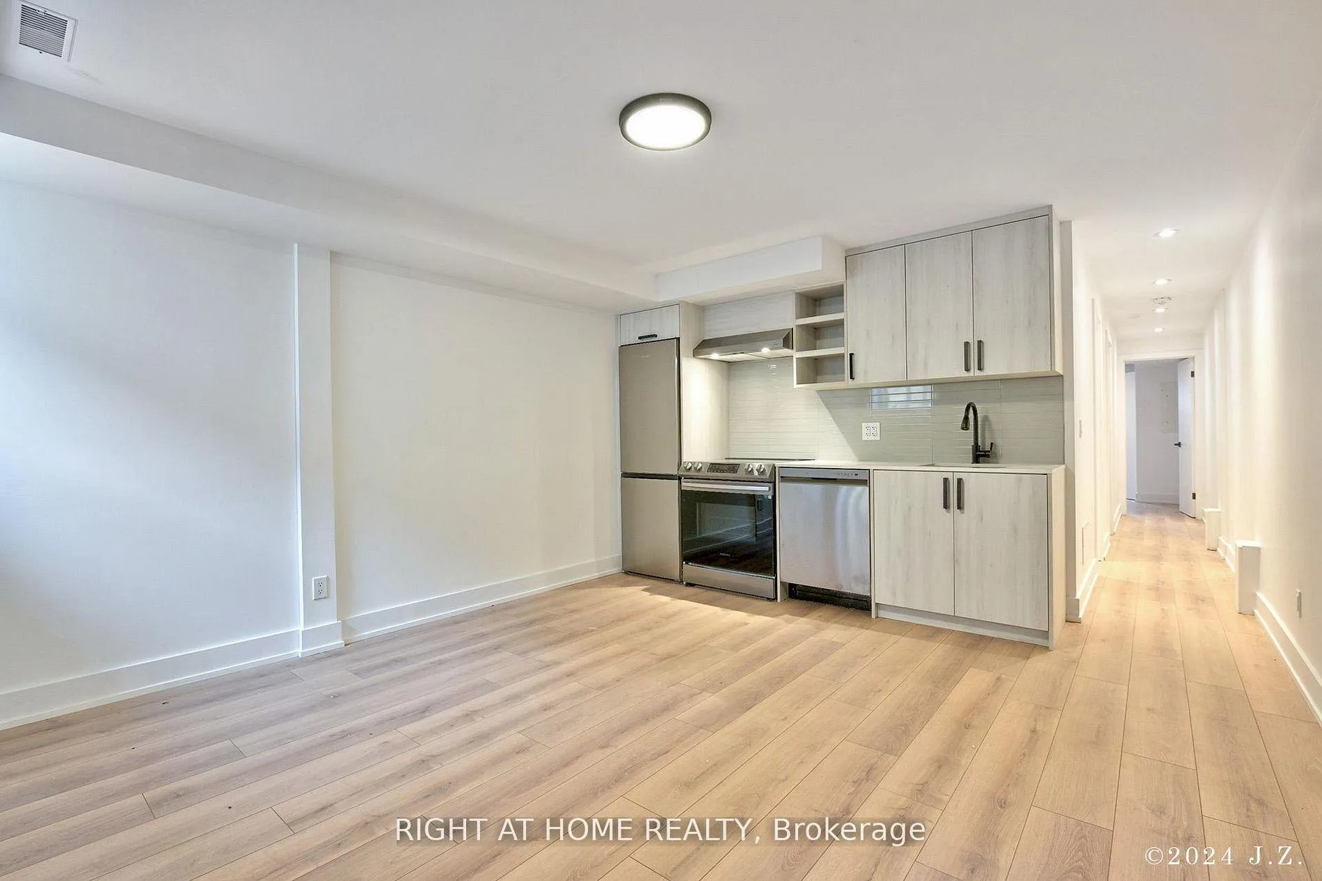 Photo 22 of 50 Lanark Avenue, Toronto, Humewood-Cedarvale — HOMEH