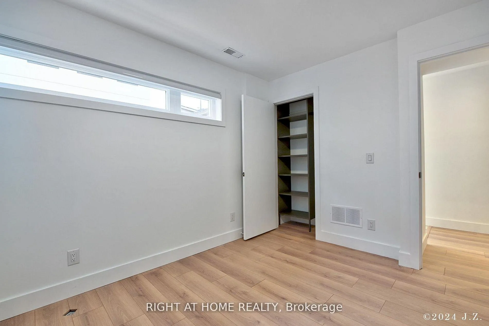 Photo 29 of 50 Lanark Avenue, Toronto, Humewood-Cedarvale — HOMEH