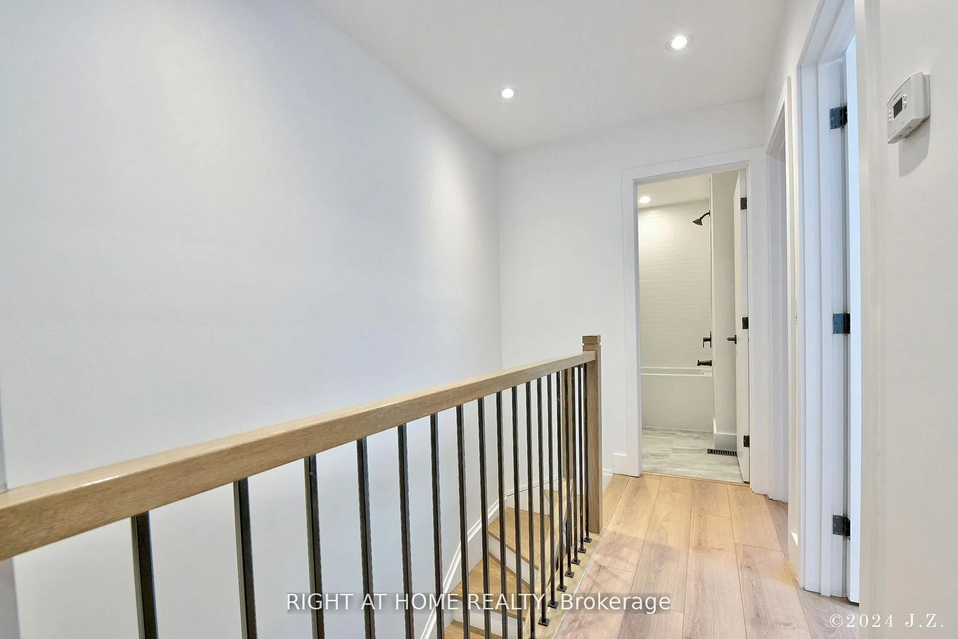 Photo 30 of 50 Lanark Avenue, Toronto, Humewood-Cedarvale — HOMEH