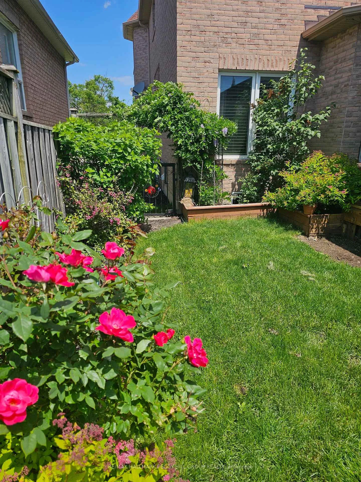 Photo 35 of 1940 Webster Boulevard, Innisfil, Alcona — HOMEH