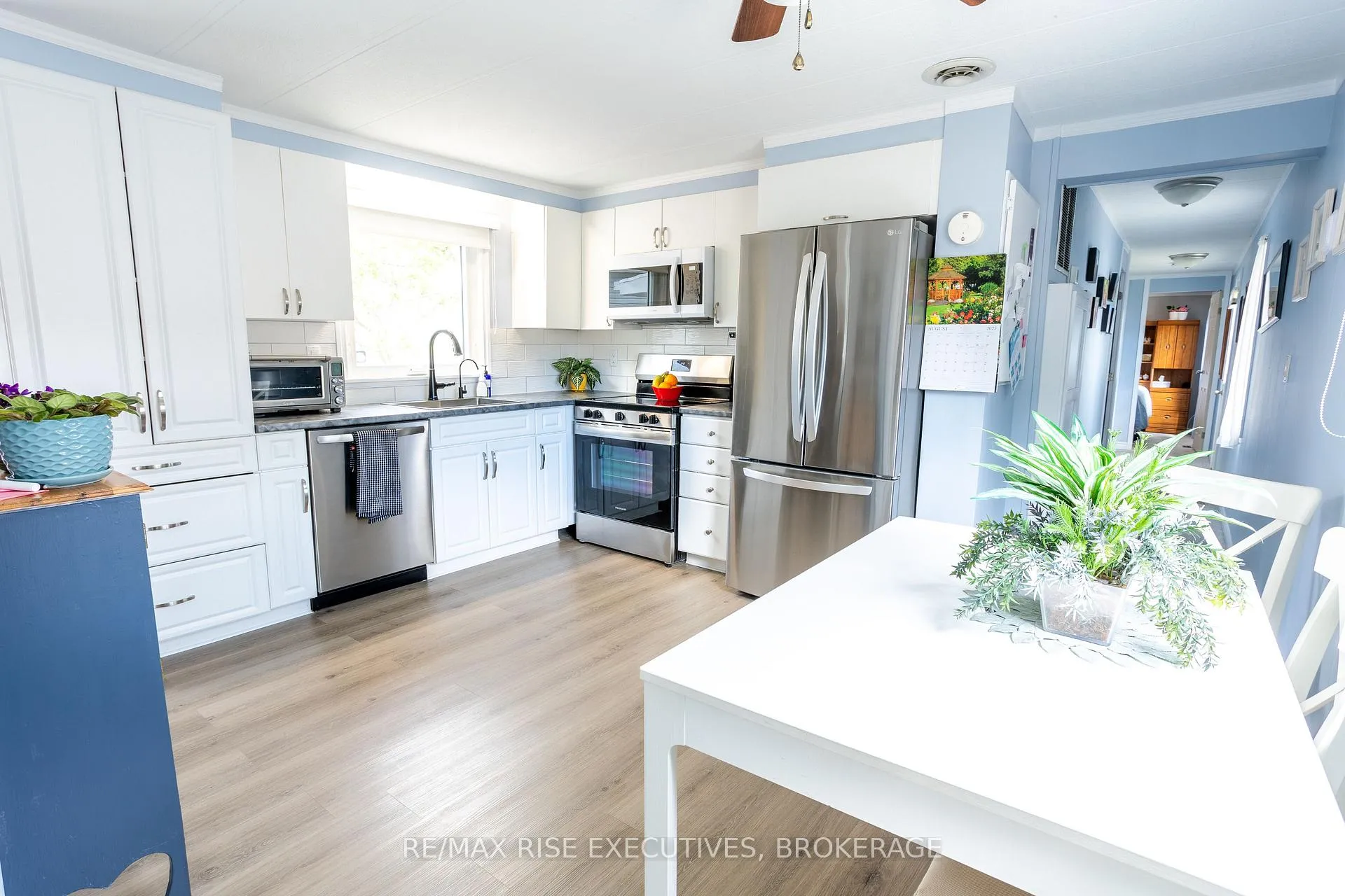 Photo 19 of 21 Powley Garden Drive, Kingston, Rideau — HOMEH