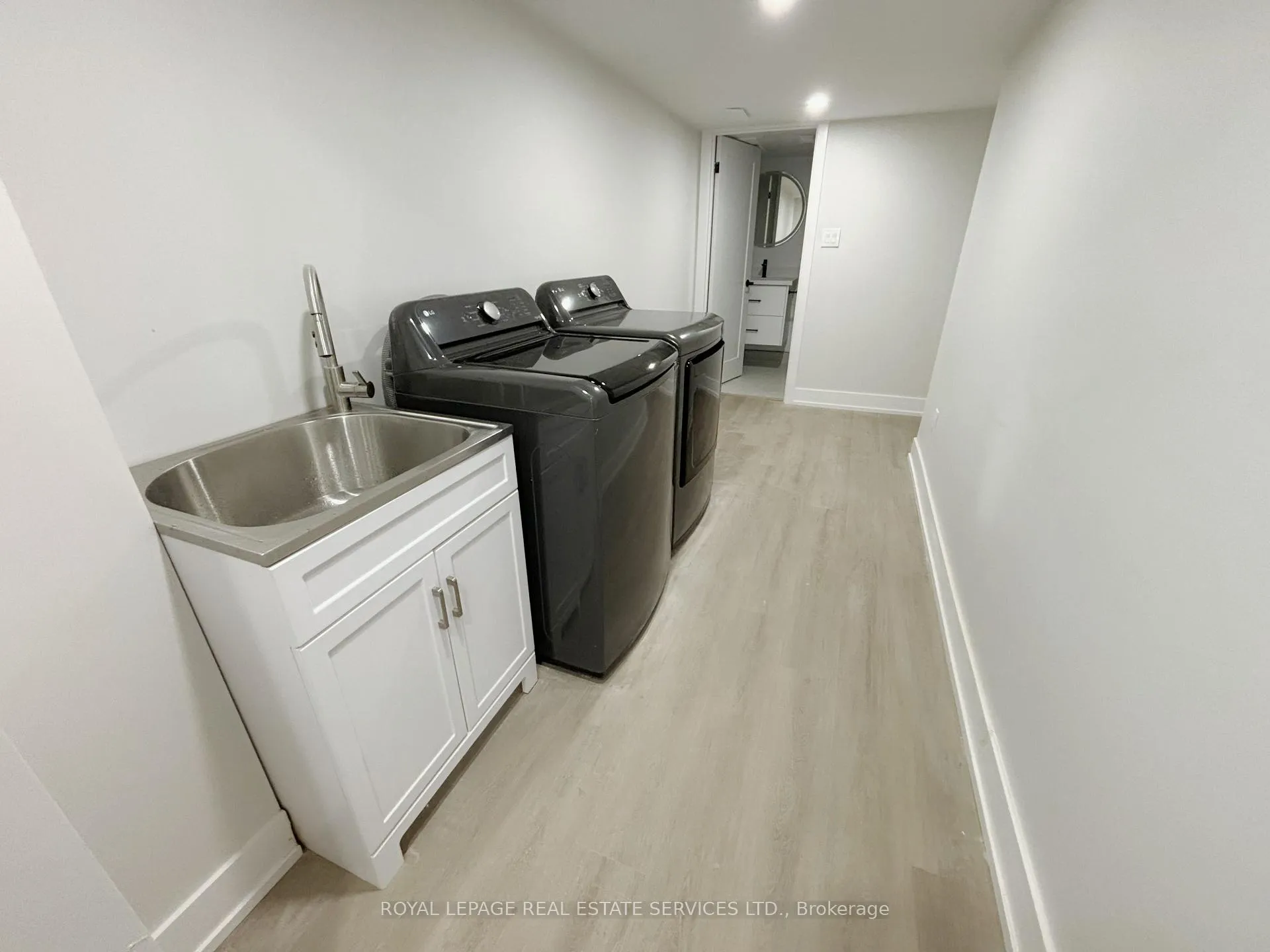 Photo 8 of Unit Basement, 422 Blinco Terrace, Milton, Clarke — HOMEH