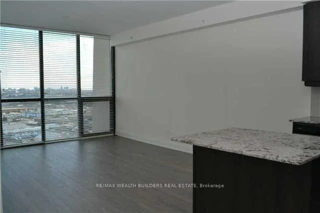 Photo 11 of Unit 1710, 2900 Highway 7, Vaughan, Concord — HOMEH