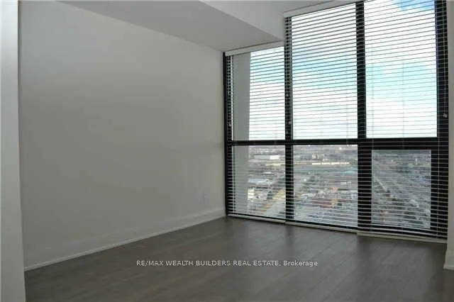 Photo 13 of Unit 1710, 2900 Highway 7, Vaughan, Concord — HOMEH
