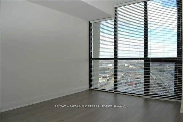Photo 14 of Unit 1710, 2900 Highway 7, Vaughan, Concord — HOMEH