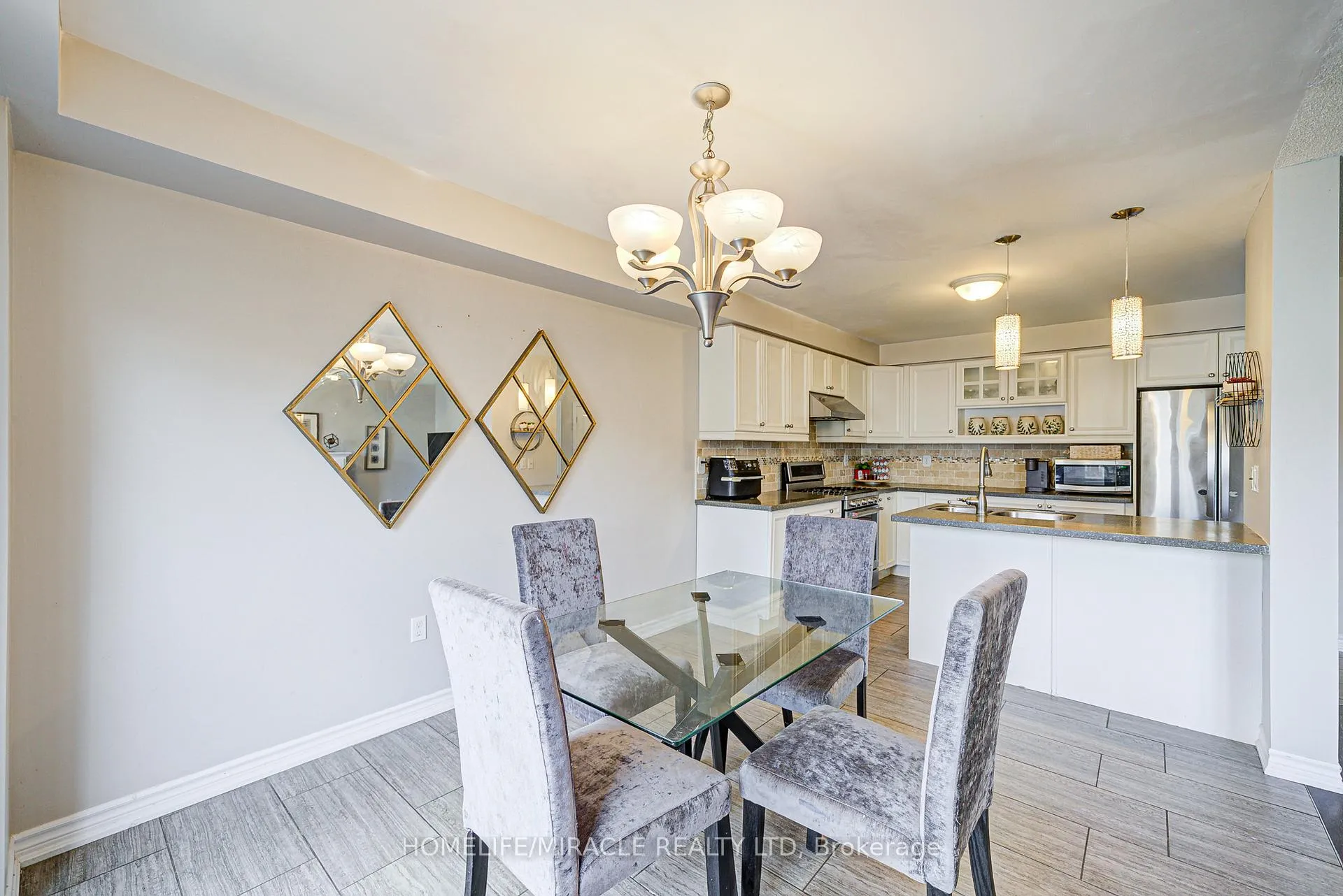 Photo 17 of 56 Hayman Street, Clarington, Courtice — HOMEH