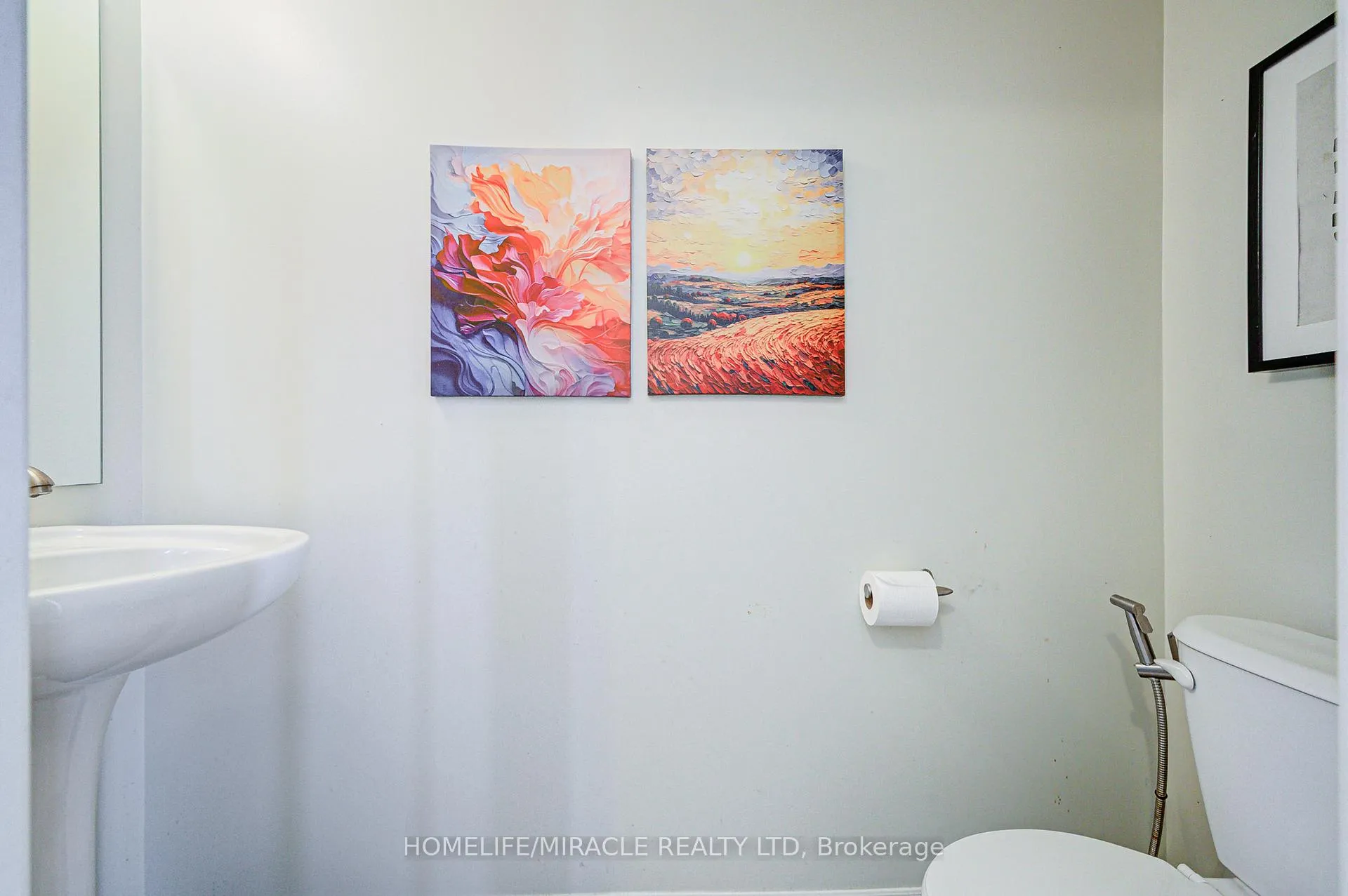 Photo 24 of 56 Hayman Street, Clarington, Courtice — HOMEH