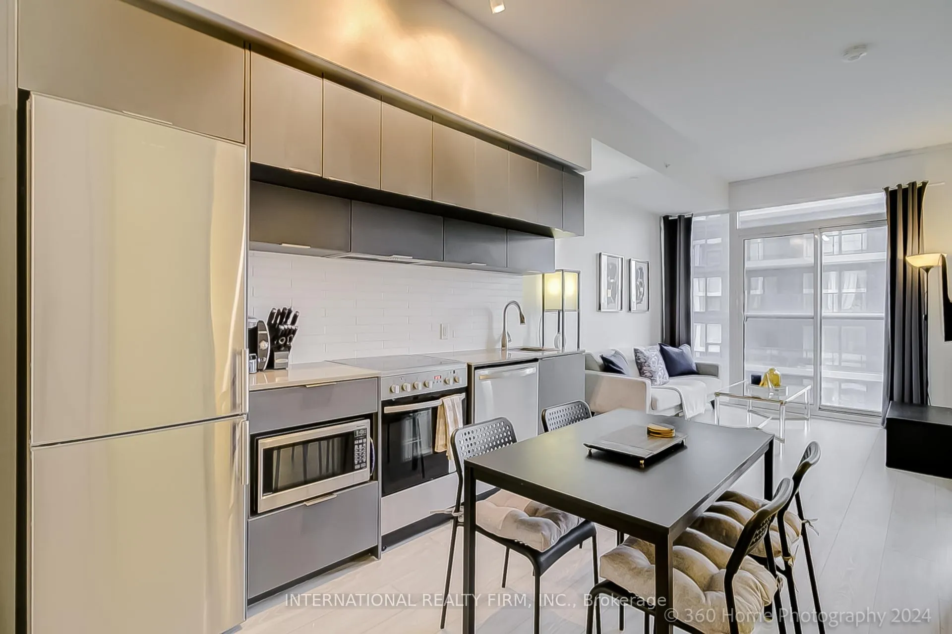 Photo 7 of Unit 2502, 181 Dundas Street E, Toronto, Church-Yonge Corridor — HOMEH