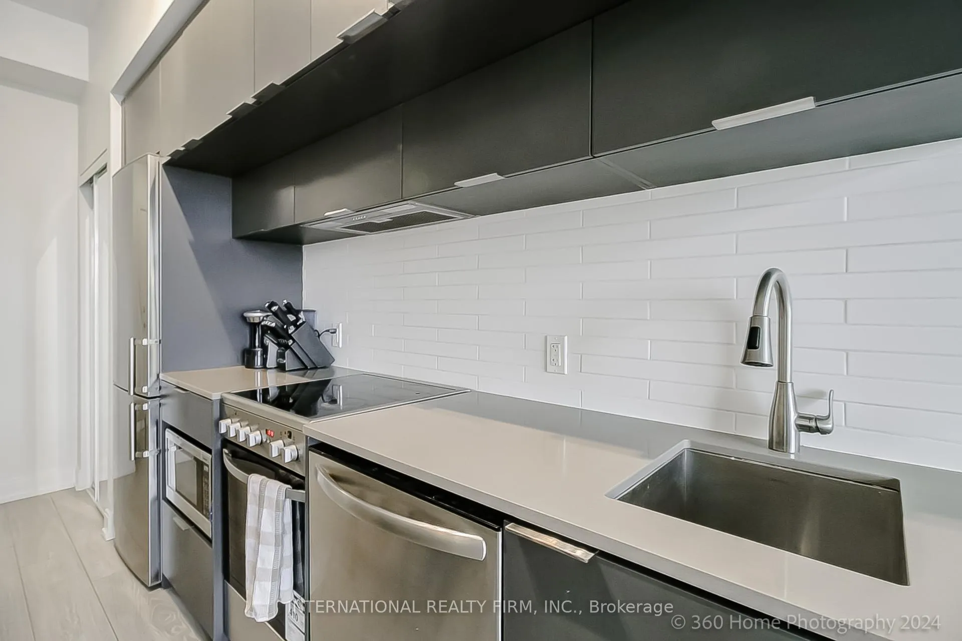 Photo 15 of Unit 2502, 181 Dundas Street E, Toronto, Church-Yonge Corridor — HOMEH
