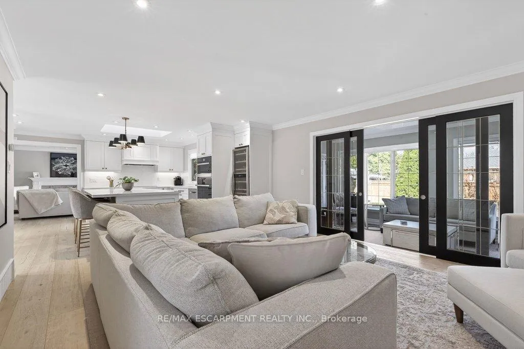 Photo 8 of 677 King Road, Burlington, LaSalle — HOMEH