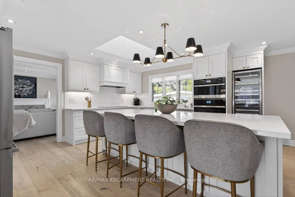 Photo 9 of 677 King Road, Burlington, LaSalle — HOMEH