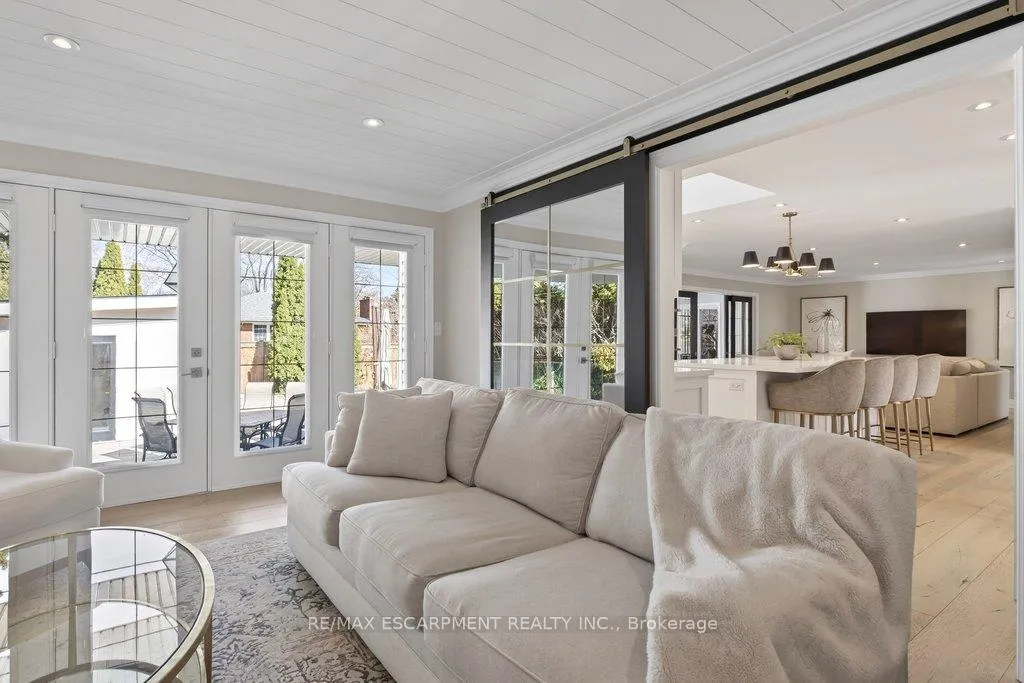 Photo 20 of 677 King Road, Burlington, LaSalle — HOMEH