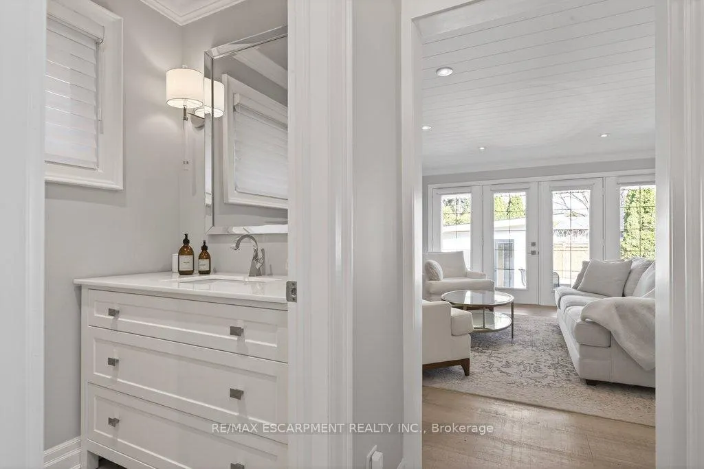 Photo 21 of 677 King Road, Burlington, LaSalle — HOMEH