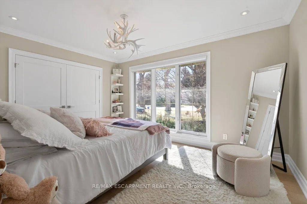 Photo 30 of 677 King Road, Burlington, LaSalle — HOMEH