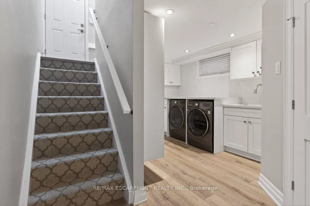 Photo 32 of 677 King Road, Burlington, LaSalle — HOMEH