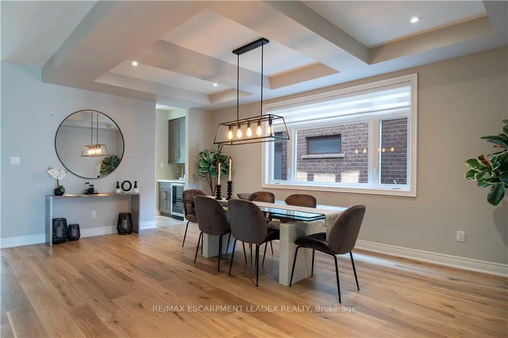 Photo 5 of 19 Secinaro Avenue, Hamilton, Meadowlands — HOMEH