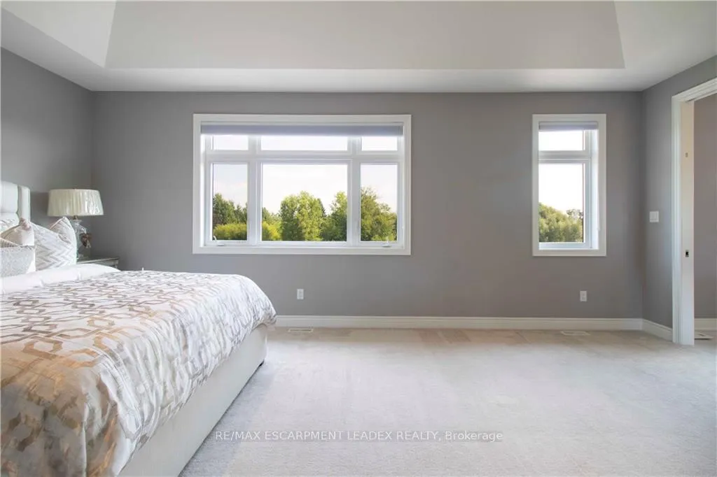 Photo 22 of 19 Secinaro Avenue, Hamilton, Meadowlands — HOMEH