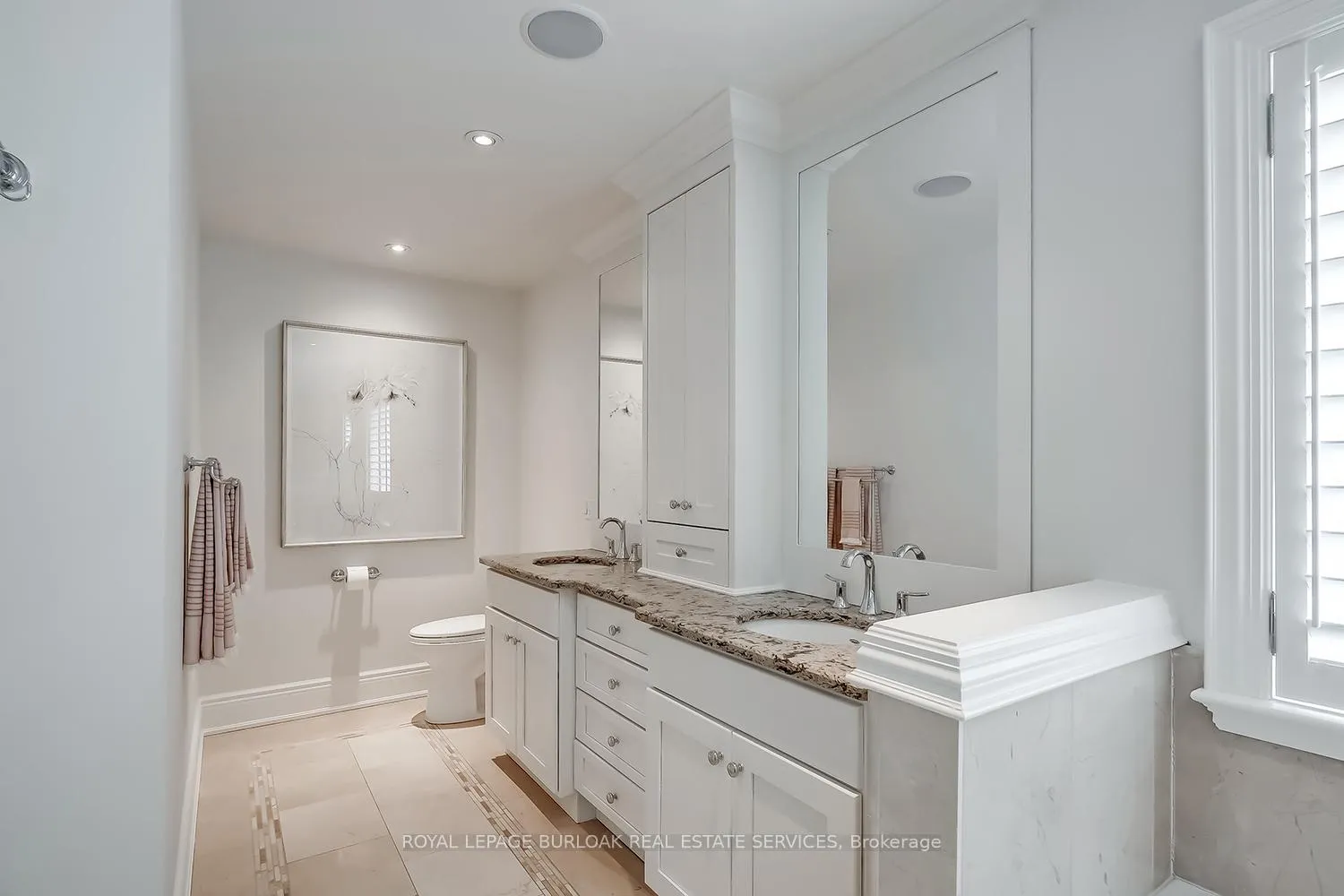 Photo 25 of 234 Brookfield Avenue, Burlington, Roseland — HOMEH