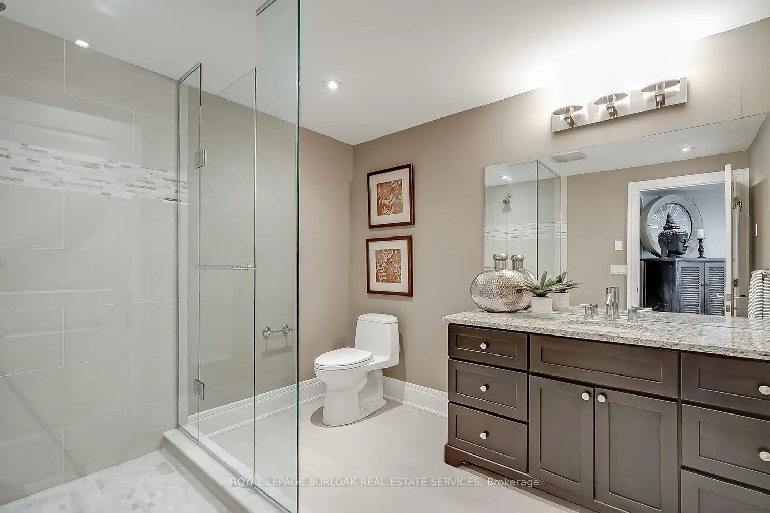 Photo 37 of 234 Brookfield Avenue, Burlington, Roseland — HOMEH