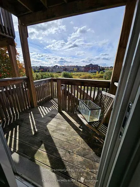 Photo 12 of 2474 Bromus Path, Oshawa, Windfields — HOMEH