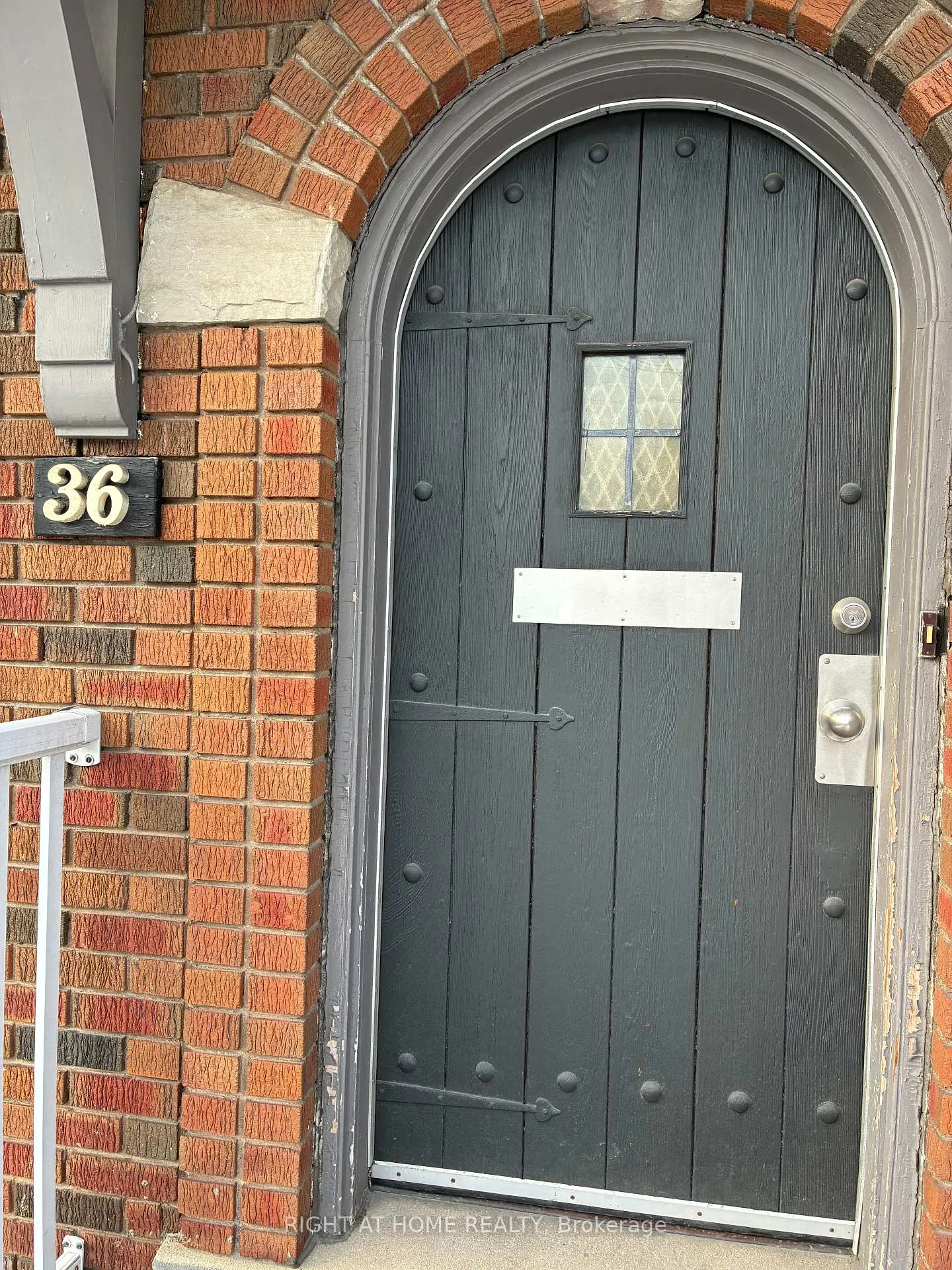 Front of Unit Main Floor, 36 Lawrence Avenue W