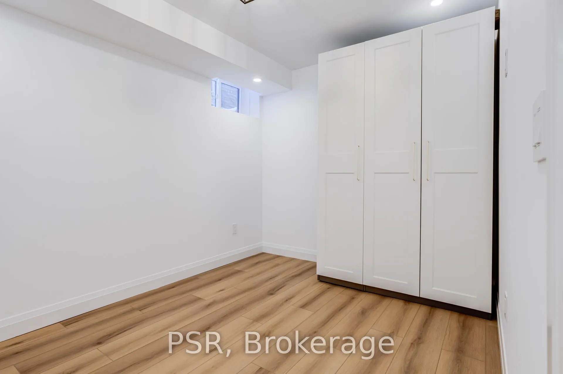 Photo 20 of Unit Lower, 110 Braemar Avenue, Toronto, Yonge-Eglinton — HOMEH