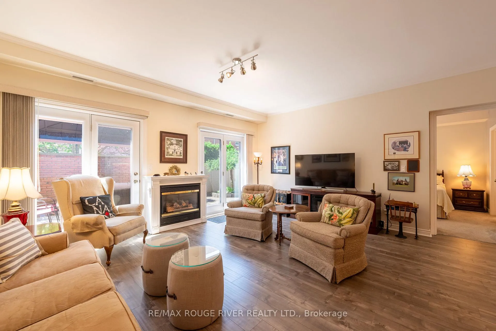 Photo 23 of 96 Maria'S Quay, Cobourg — HOMEH