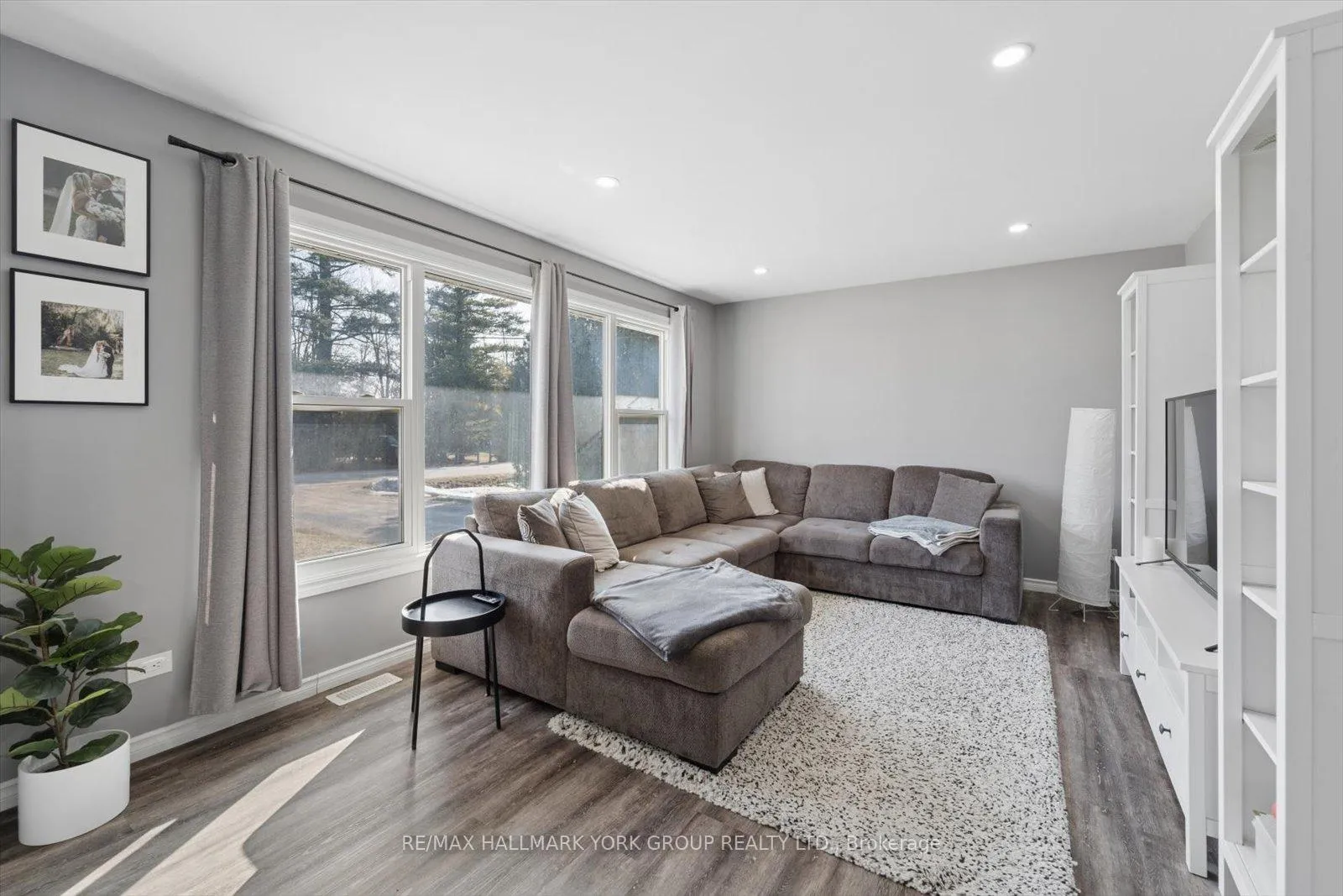 Photo 8 of 20860 Brock Road N, Brock, Rural Brock — HOMEH