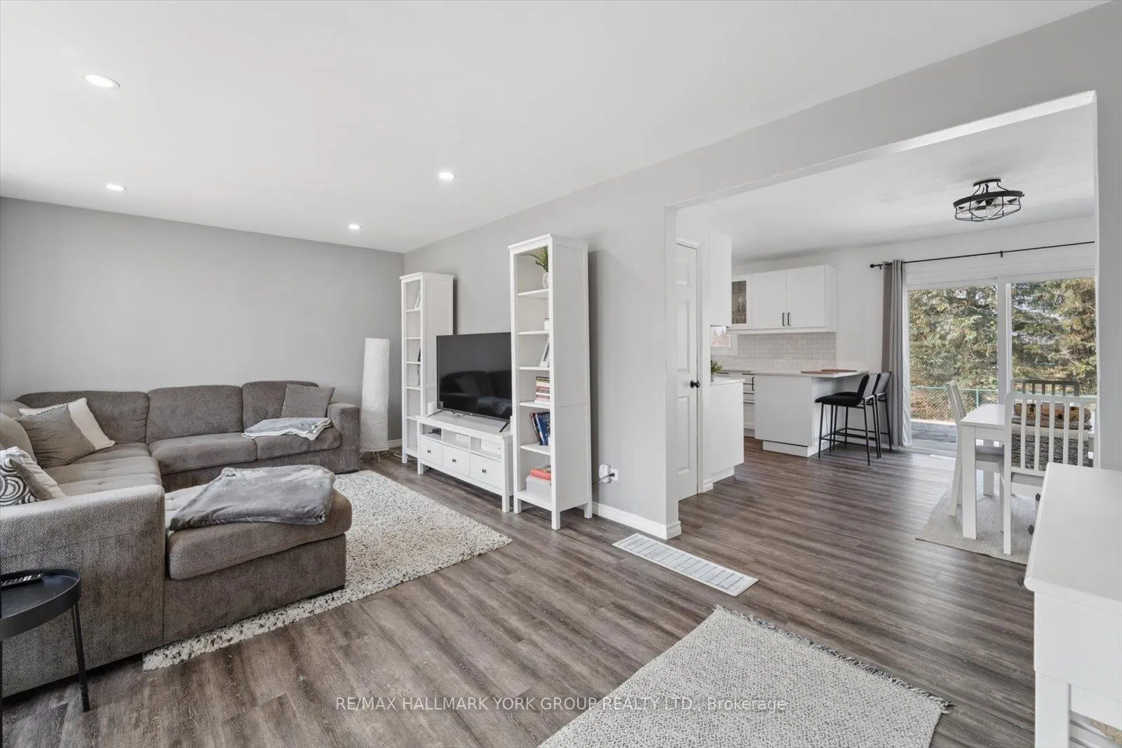 Photo 9 of 20860 Brock Road N, Brock, Rural Brock — HOMEH