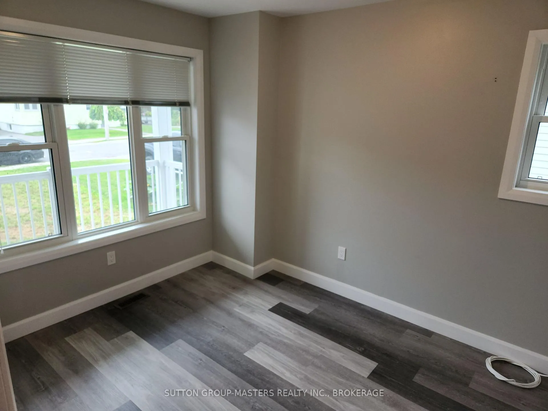 Photo 4 of 68 Hickory Street, Gananoque — HOMEH