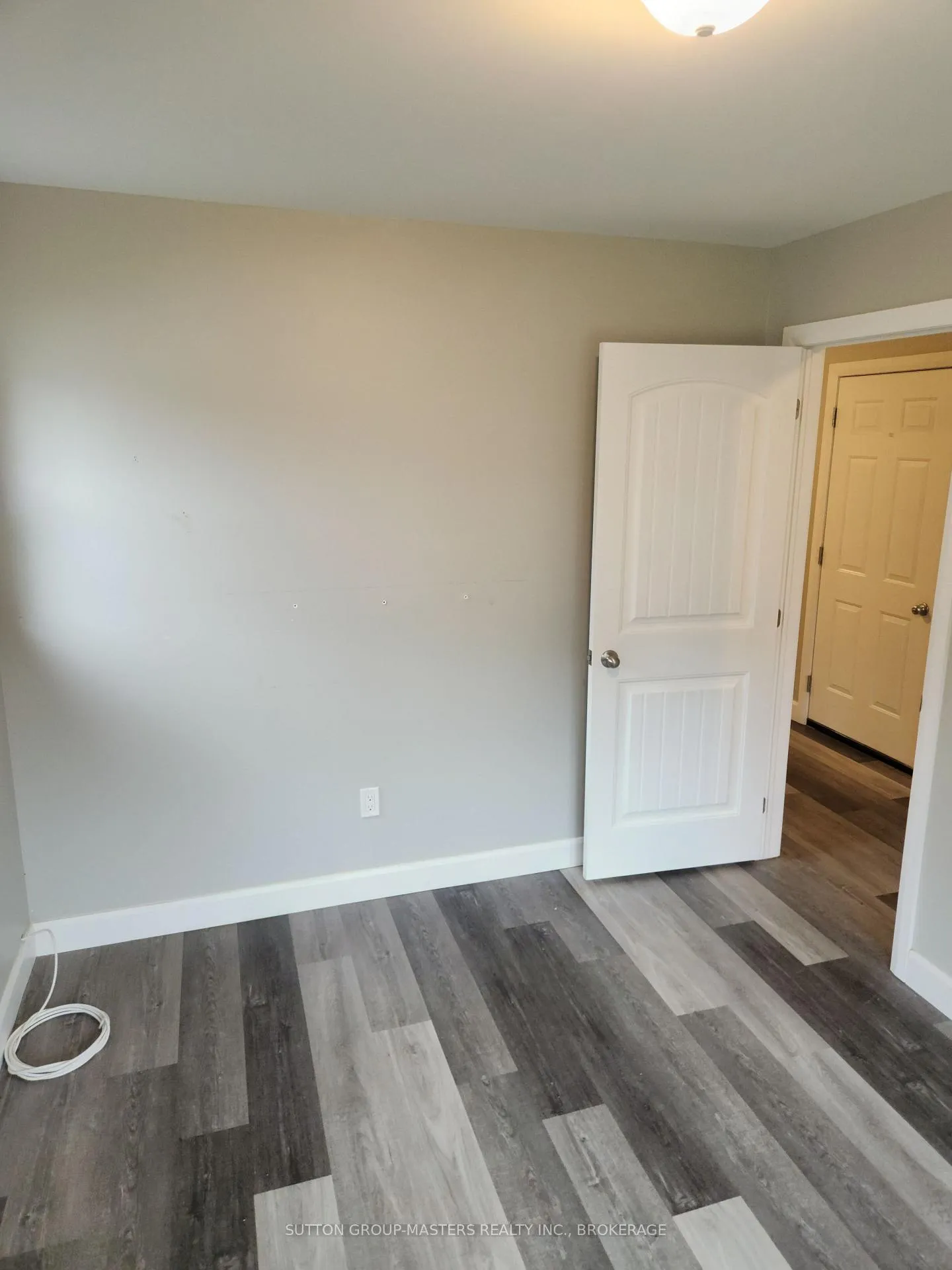 Photo 8 of 68 Hickory Street, Gananoque — HOMEH