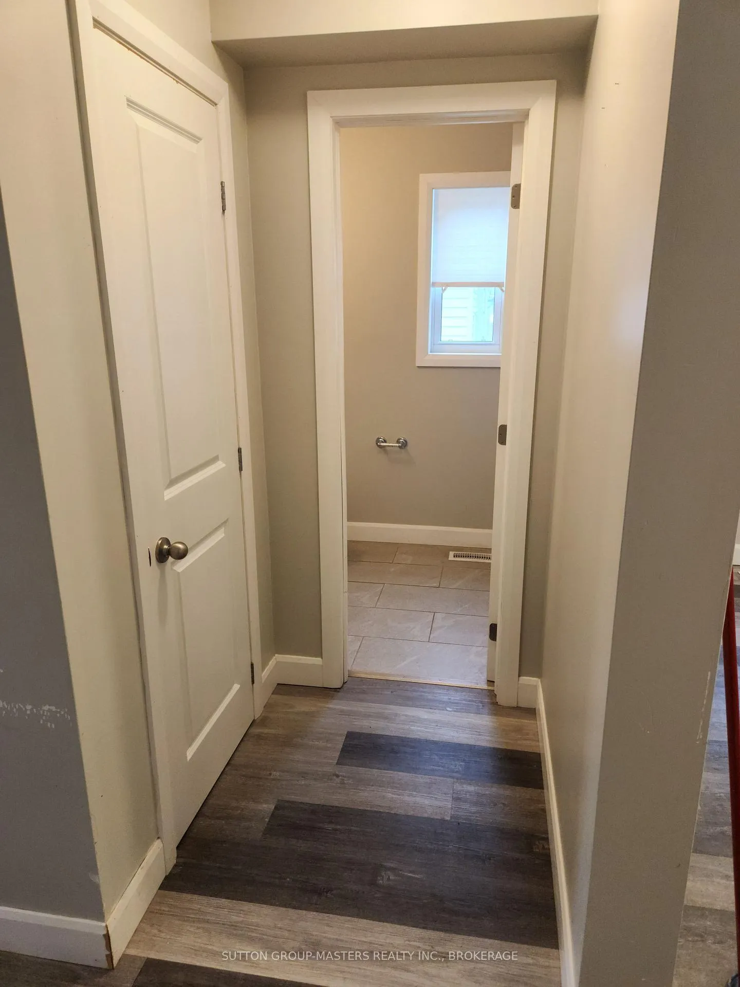 Photo 9 of 68 Hickory Street, Gananoque — HOMEH
