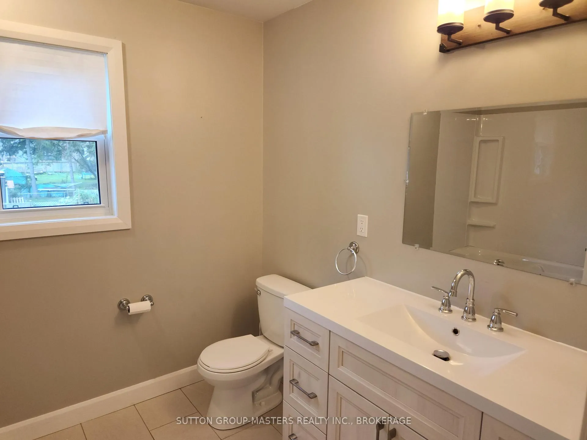 Photo 41 of 68 Hickory Street, Gananoque — HOMEH