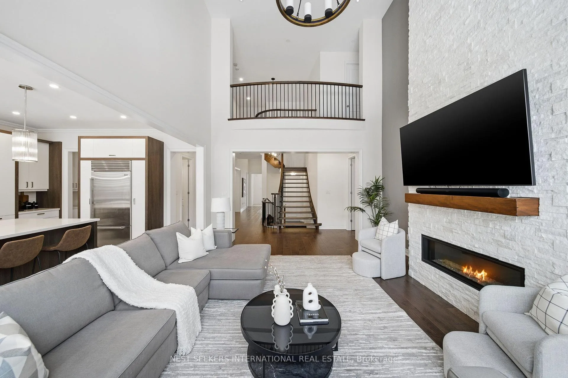 Photo 7 of 10 Larkin Avenue, King, Nobleton — HOMEH