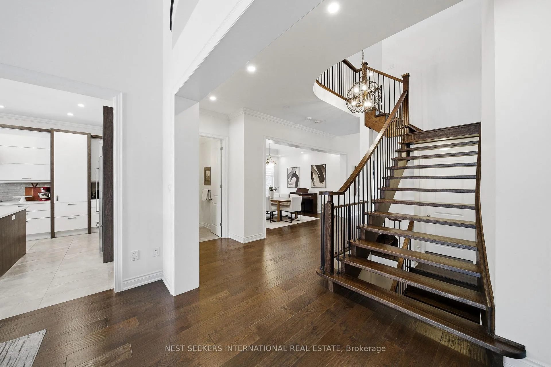 Photo 21 of 10 Larkin Avenue, King, Nobleton — HOMEH