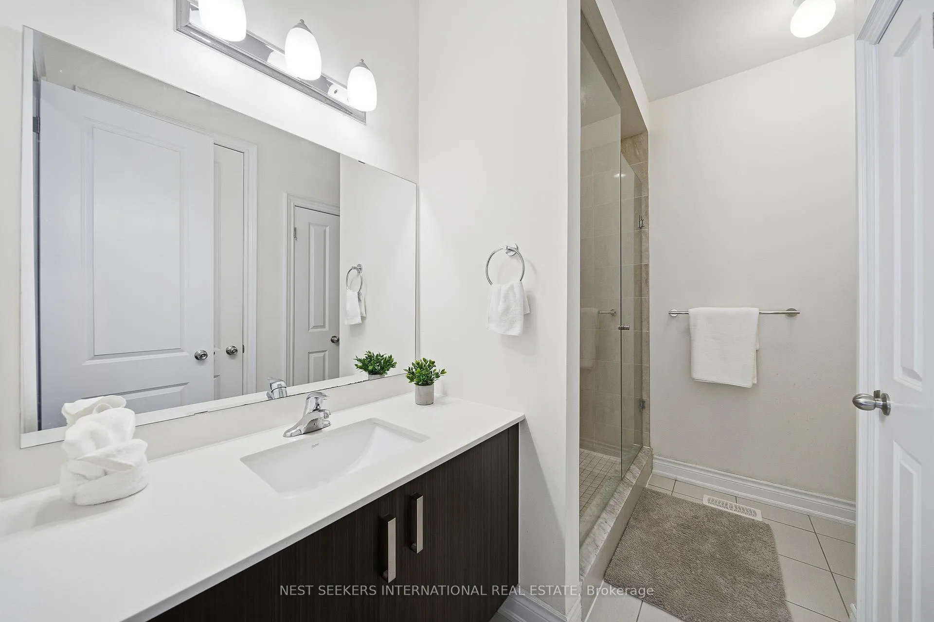 Photo 24 of 10 Larkin Avenue, King, Nobleton — HOMEH