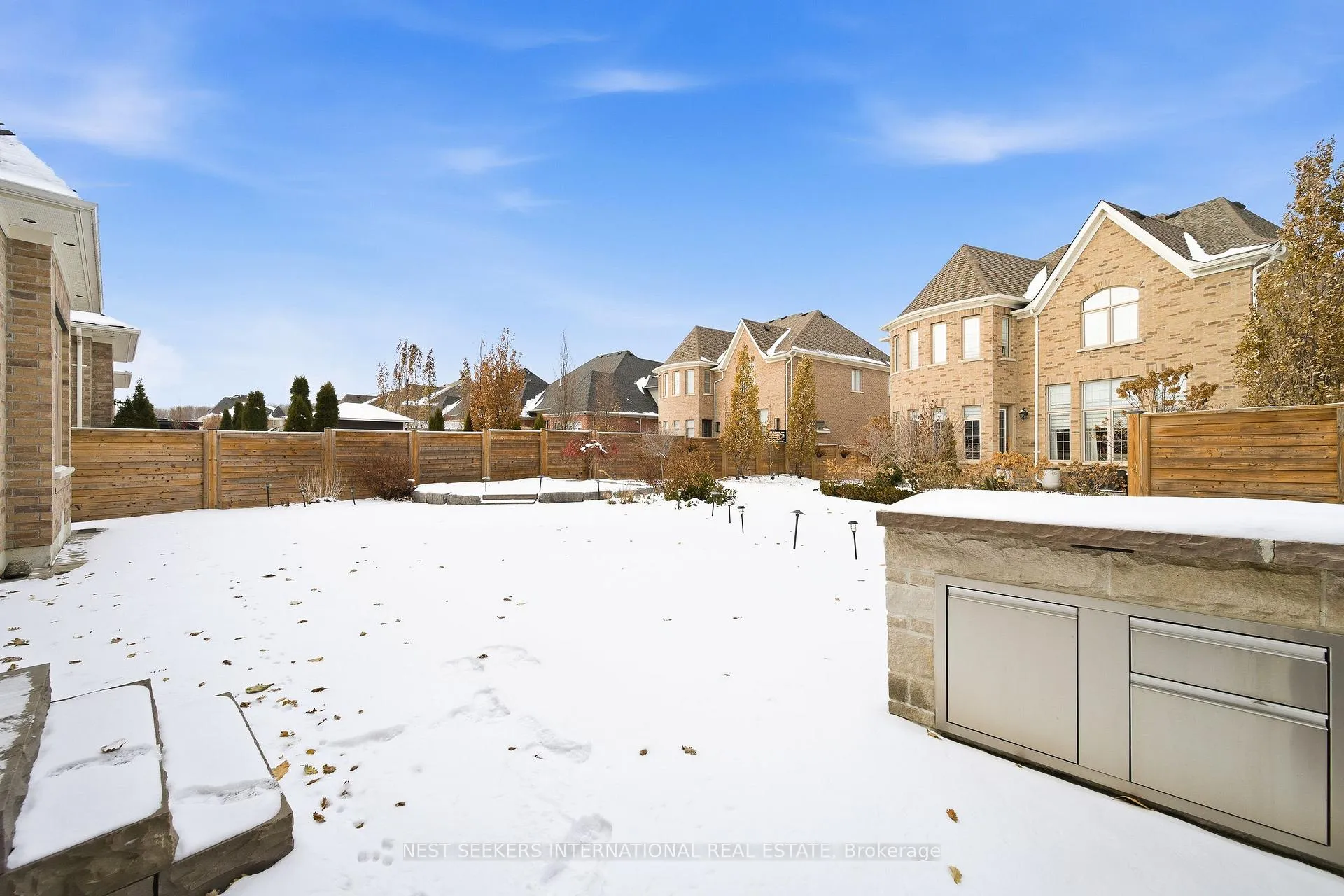 Photo 26 of 10 Larkin Avenue, King, Nobleton — HOMEH