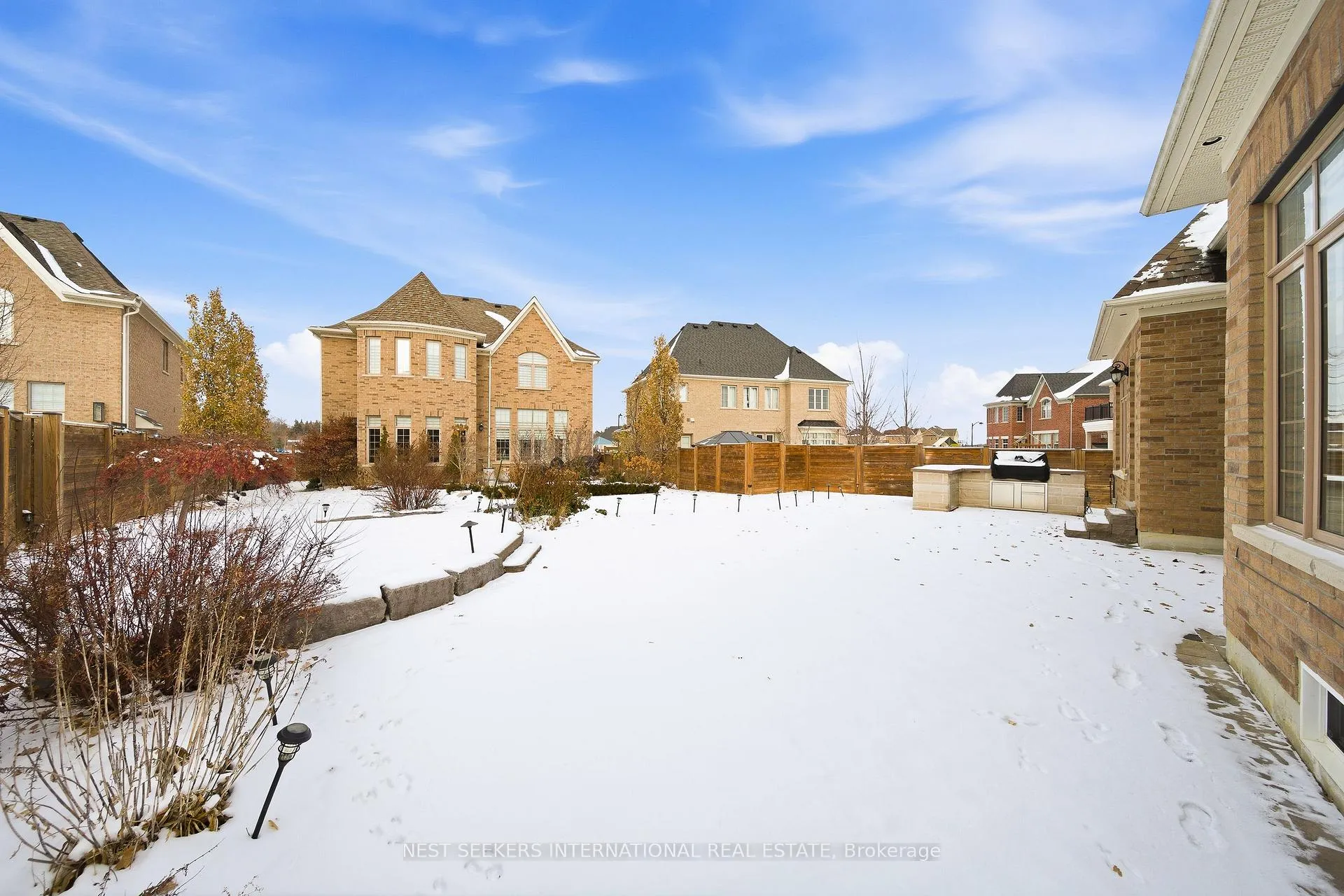 Photo 27 of 10 Larkin Avenue, King, Nobleton — HOMEH