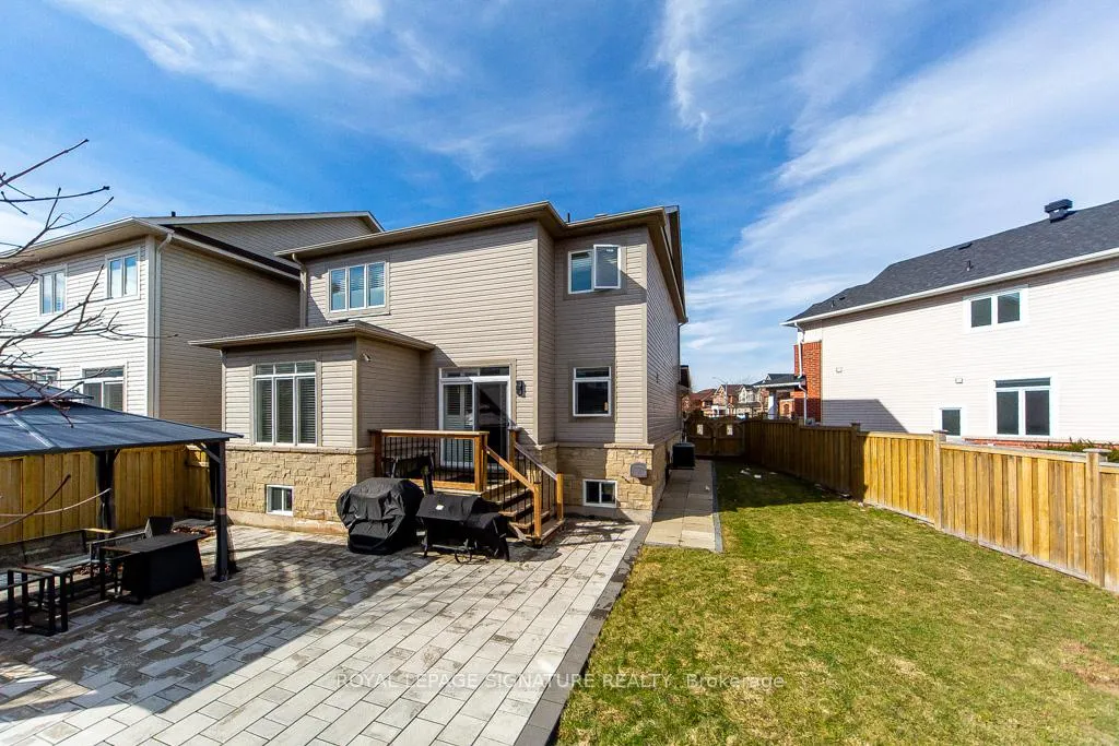 Photo 38 of 3260 Sealey Crescent, Burlington, Alton — HOMEH