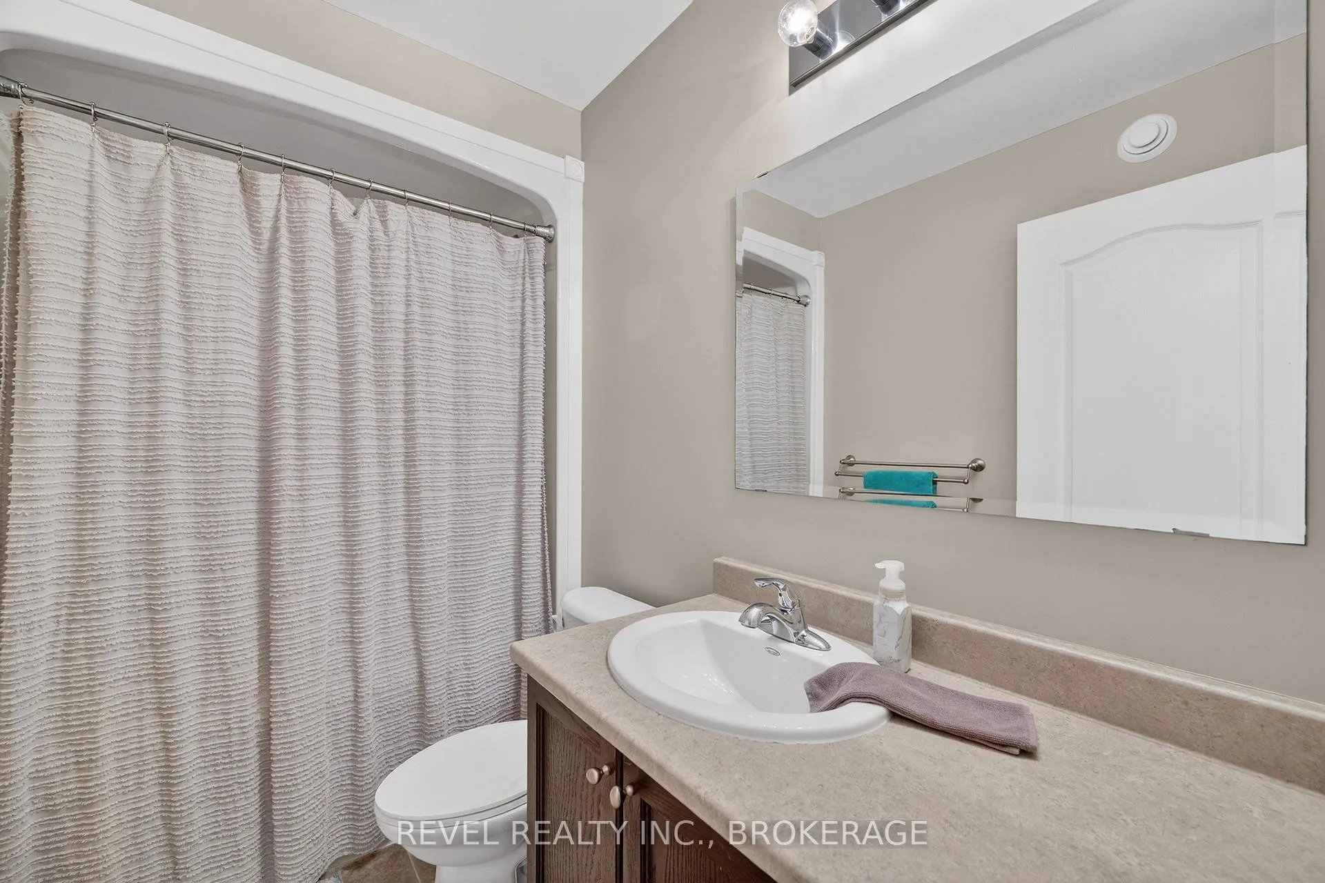Photo 22 of 1509 Crimson Crescent, Kingston, City Northwest — HOMEH