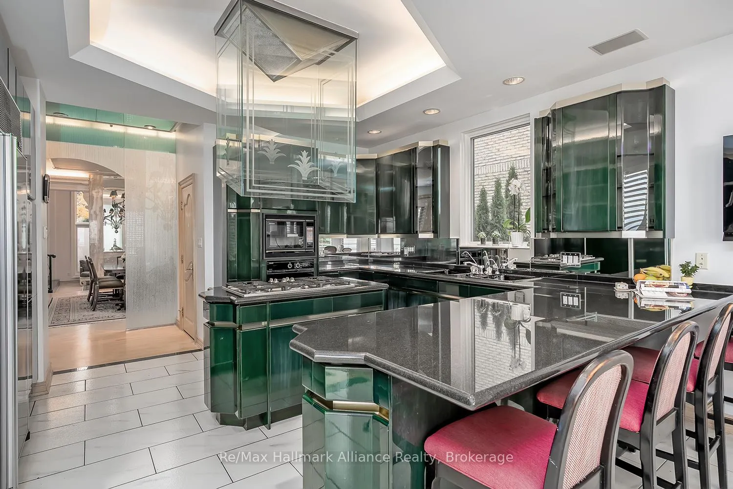 Photo 11 of 3206 Shoreline Drive, Oakville, Bronte — HOMEH