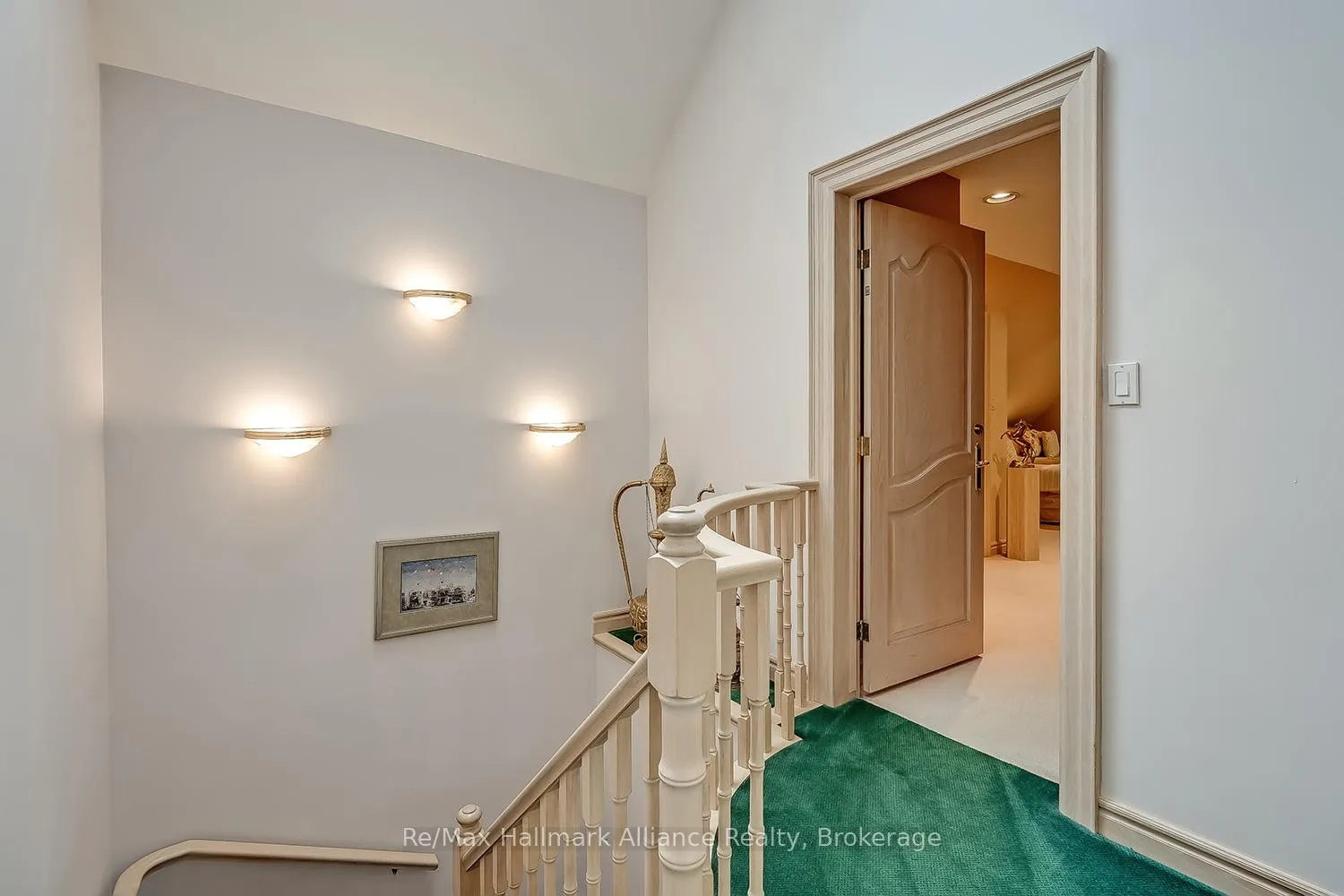 Photo 28 of 3206 Shoreline Drive, Oakville, Bronte — HOMEH